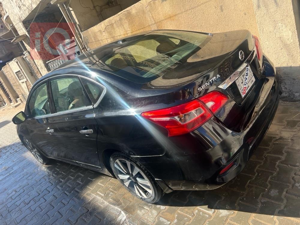 نيسان سنترا